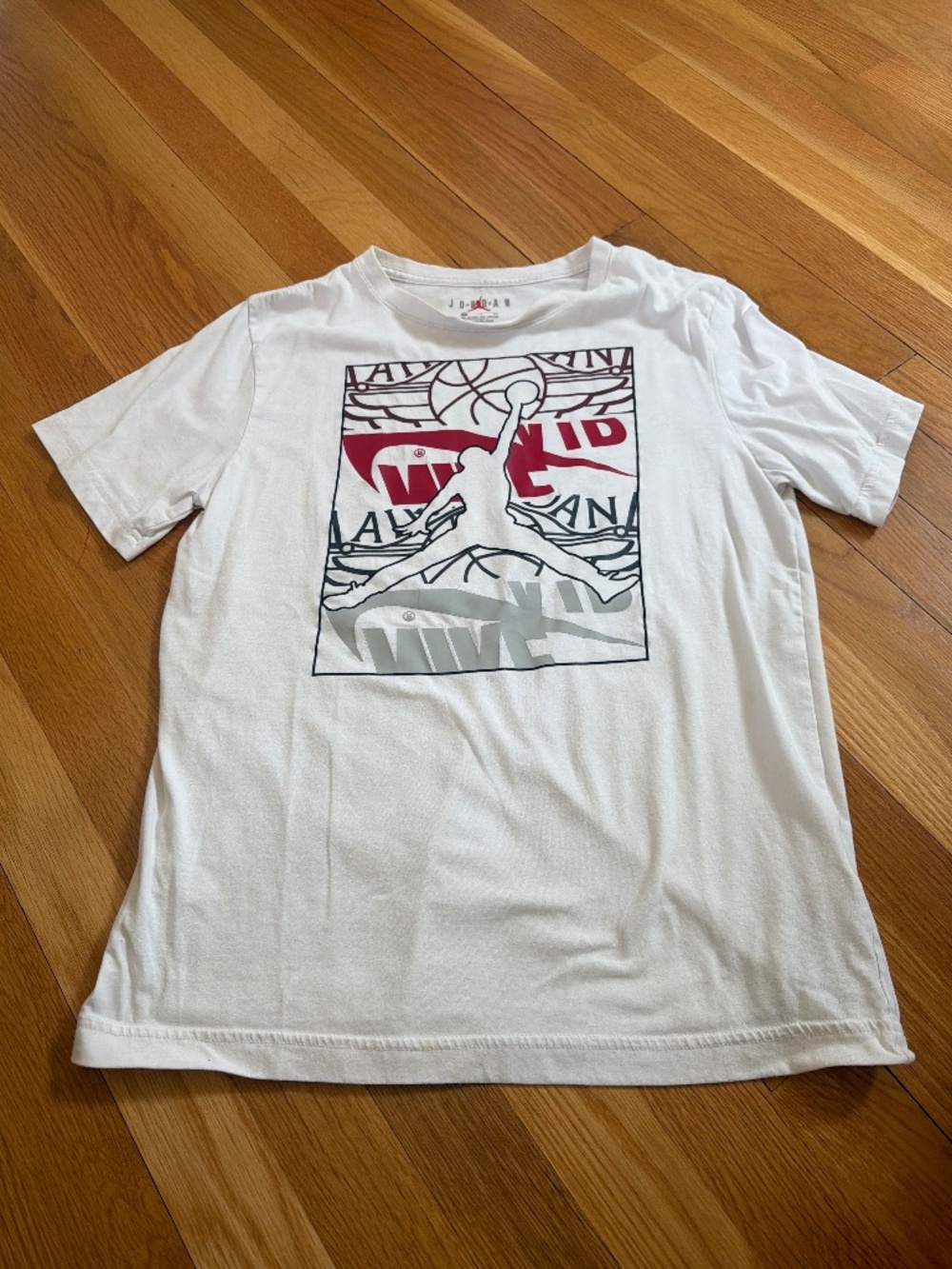 Nike air Jordan boys short sleeve t shirt